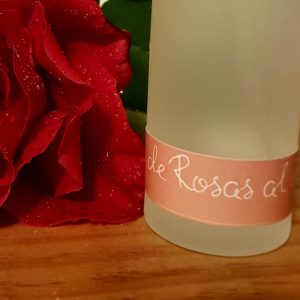 Agua de rosas al vino